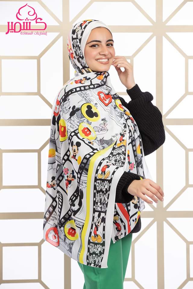  Scarf with a Mickey Mouse design in white on black, with yellow and red lines