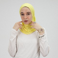 [مصنع التوبة تلبيسه حجاب صغير اصفر كنارى] Light Yellow Small Headscarf